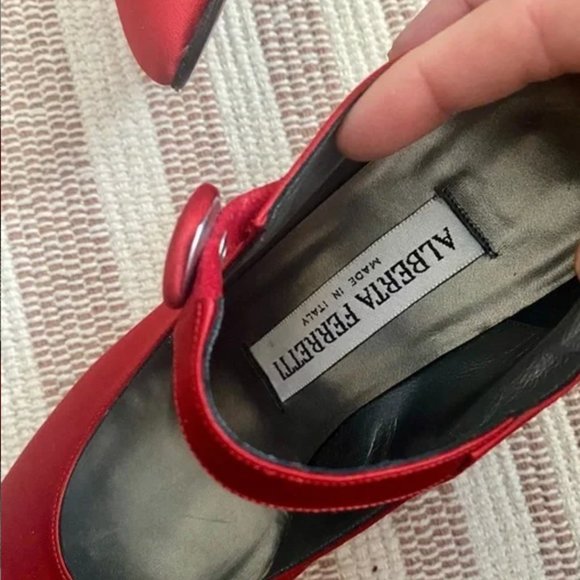 NEW Alberta Ferretti Red Silk Kitten Mary Jane Pumps with Straps US 6 - Picture 5 of 9